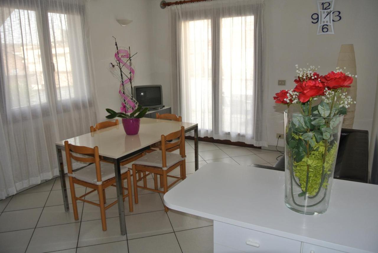 Condominio Maria Lignano Sabbiadoro Exteriér fotografie